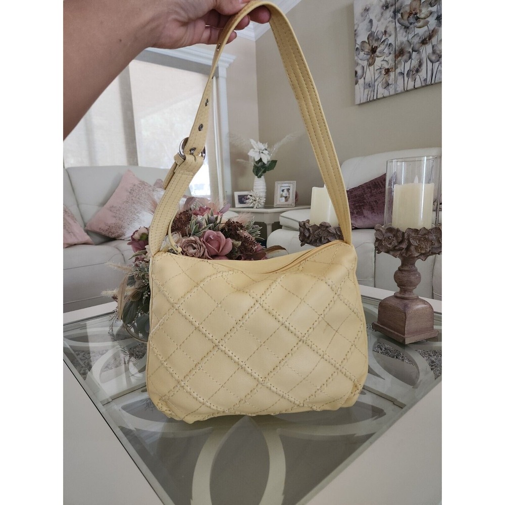 Stone Mountain Women's Shoulder Bag Handbag Leather Quilted‎ Design Yellow